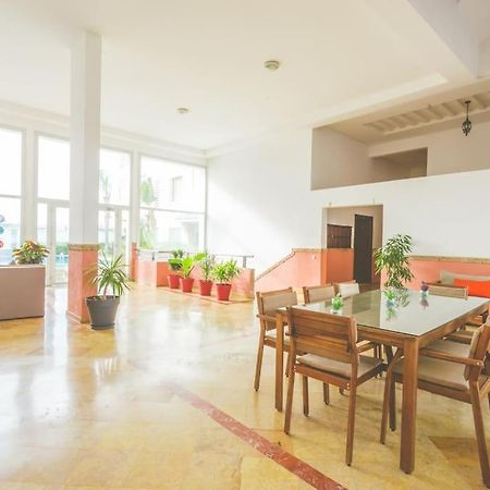 Lovely 2 Bedroom Vacation Home With Pool/Beach スコイラ エクステリア 写真