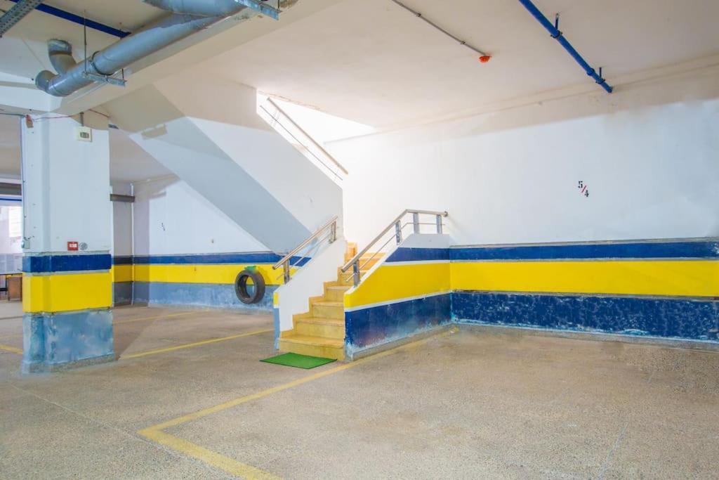 Lovely 2 Bedroom Vacation Home With Pool/Beach スコイラ エクステリア 写真